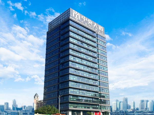 深圳中央大道地產(chǎn)樓宇發(fā)光字工程案例